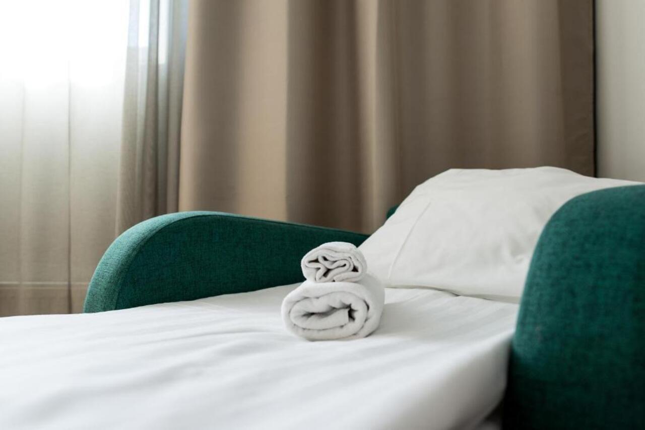 Greenstar Hotel Γιόενσου Εξωτερικό φωτογραφία